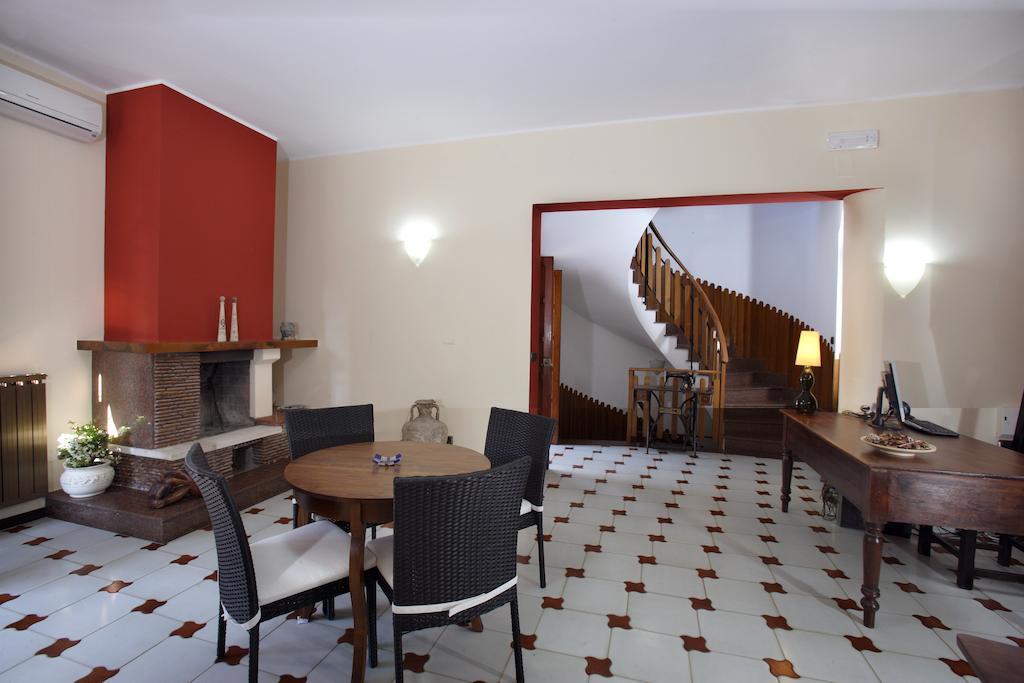 B&B Villa Rodriguez Milazzo Bagian luar foto